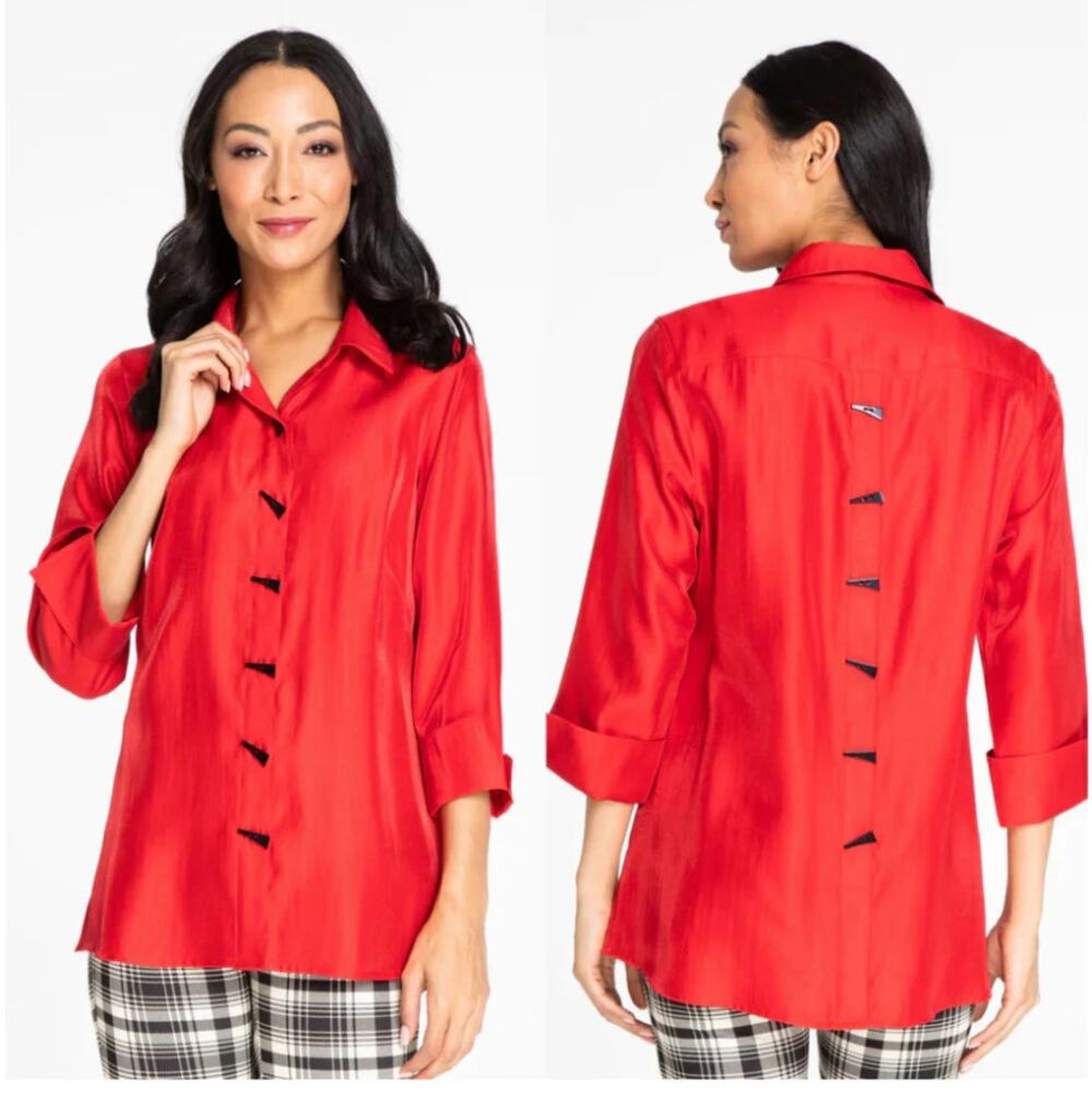 Multiples Red Shimmer Toggle Button Top 3/4 Sleeve Collar Turned Cuffs M